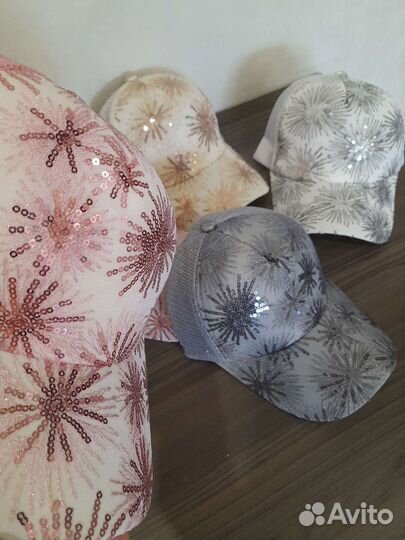 Кепка женская новая