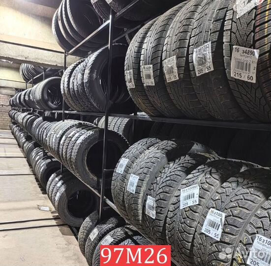 Nokian Tyres Hakkapeliitta R 215/60 R16 99M
