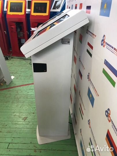 Информационные киоски