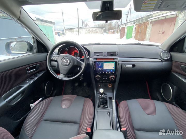 Mazda 3 2.0 МТ, 2004, 196 700 км