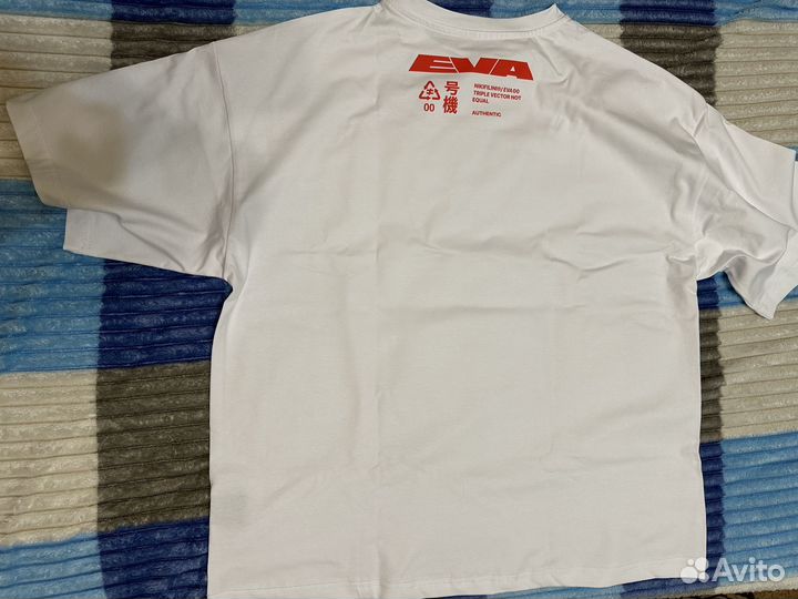 Новая футболка nikifilini EVA