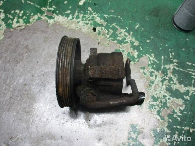 Насос гидроусилителя руля Renault Clio 2 1999