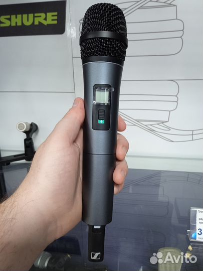 Вокальная система Sennheiser XSW 1-825-B