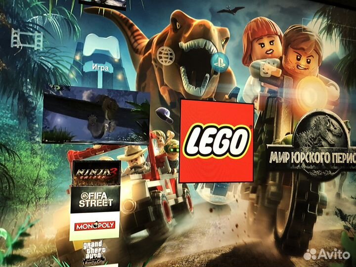 PS3 SuperSlim 500 GB + 2 новых джойстика и 135 игр