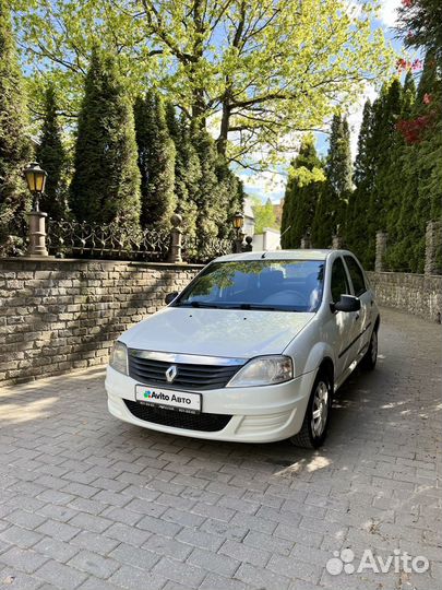 Renault Logan 1.6 AT, 2011, 134 000 км