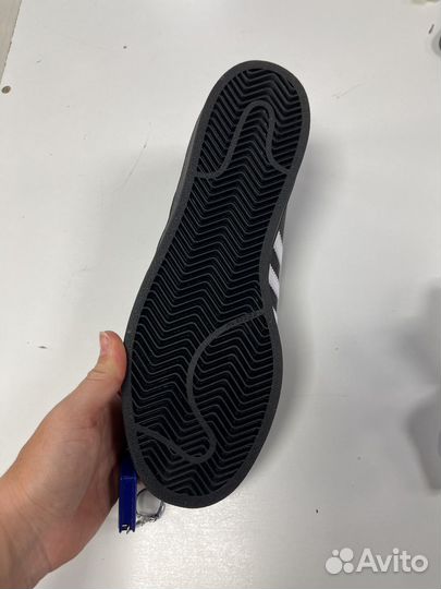 Кроссовки кеды