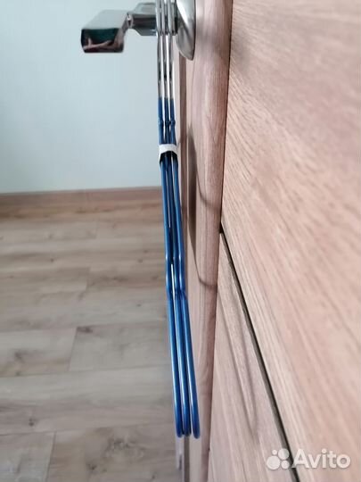 Набор плечиков/ вешалки антискользящие. Новые