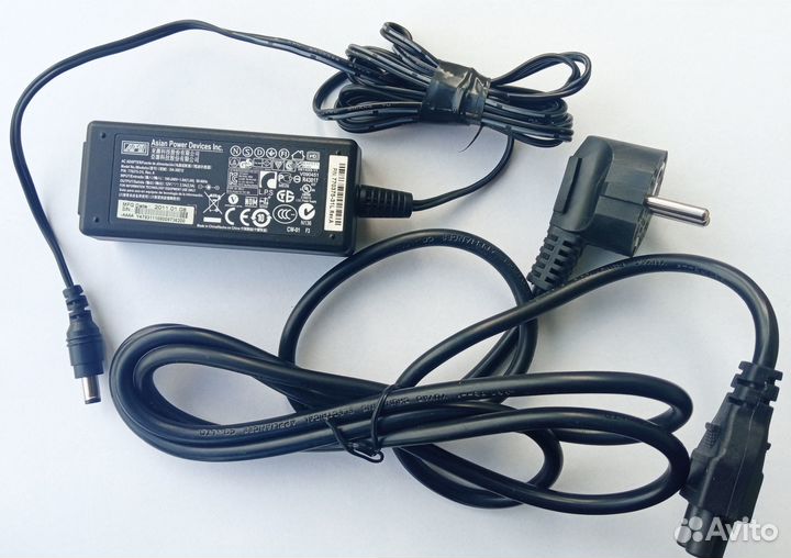 Зарядное устройство для ноутбука