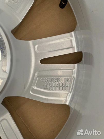 Новые Akono R15 для новых Volkswagen Polo 2021