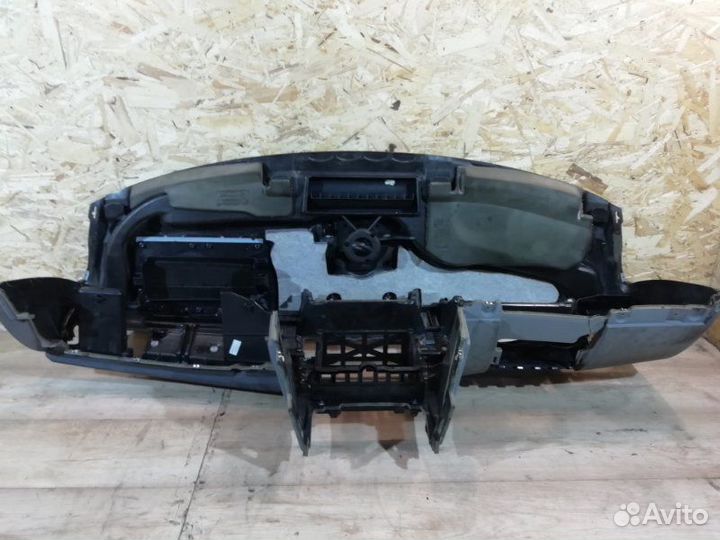 Торпедо Bmw 5-Series E60 2.5 2007