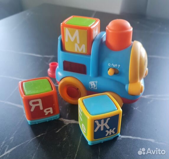 Развивающие игрушки/подвески/ тактильные книжки