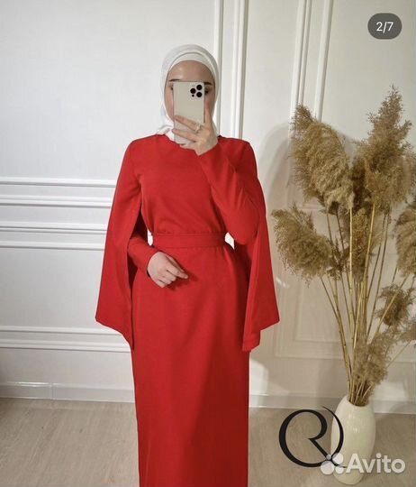 Платье вечернее