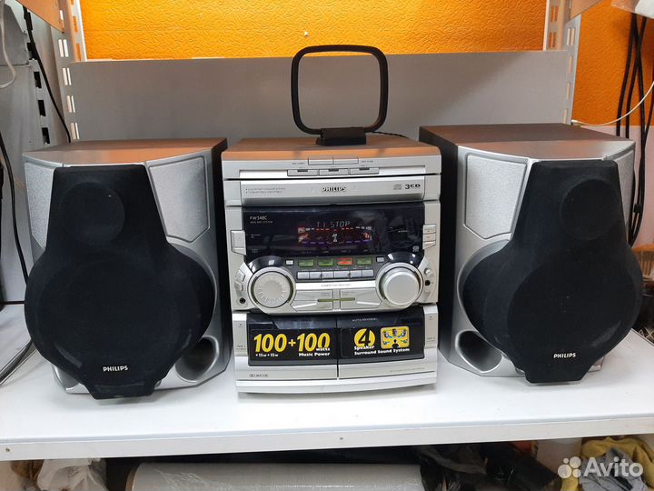 Музыкальный центр Philips