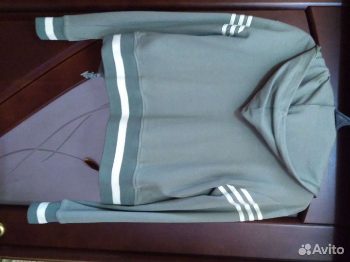 Спортивный костюм женский 44 46