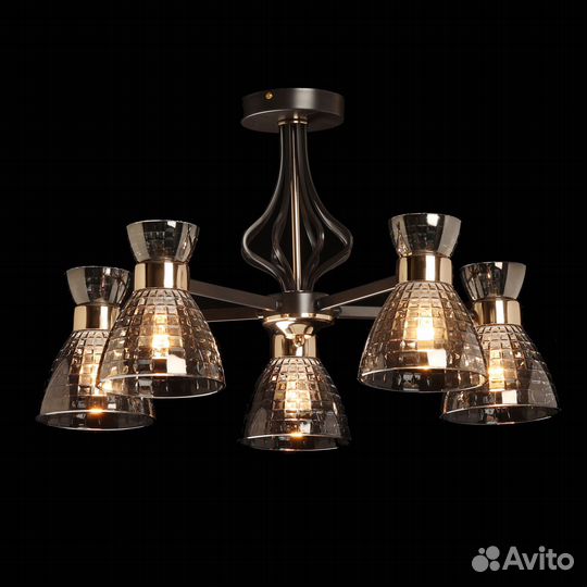 Шикарный потолочный светильник Дэла De City бу
