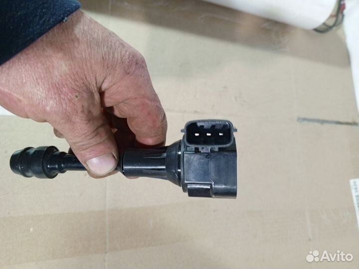 Катушка зажигания Nissan Teana