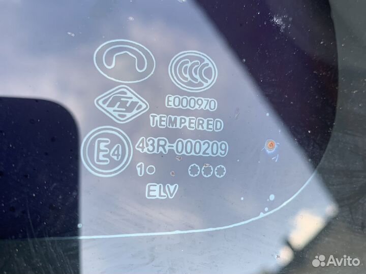 Стекло боковое заднее правое Great Wall Hover H3