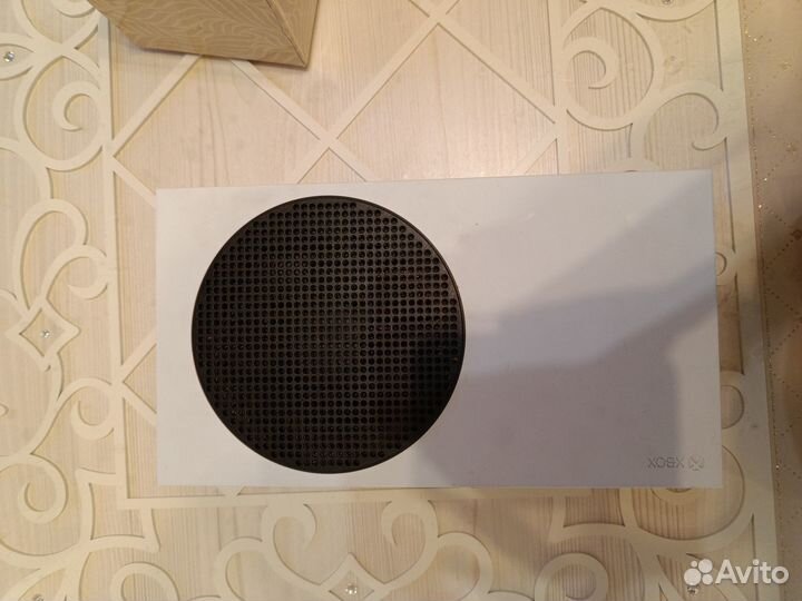 Xbox series s в хорошем состоянии
