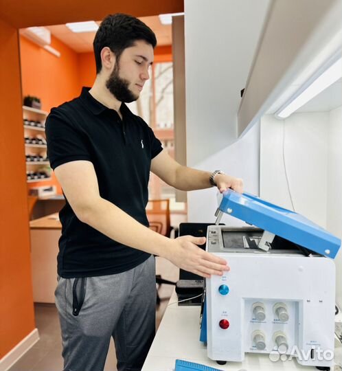 Замена разбитого стекла на Apple iPhone