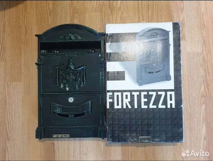 Ящик почтовый уличный антик зеленый