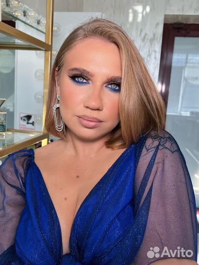 Макияж и прическа