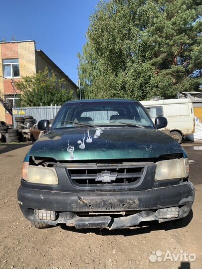 Зеркало правое chevrolet blazer 1997