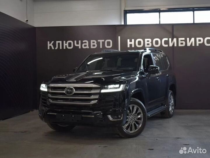 Toyota Land Cruiser 3.5 AT, 2022