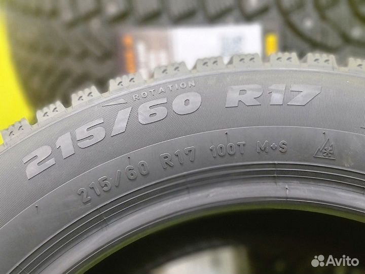 Pirelli Formula Ice 215/60 R17