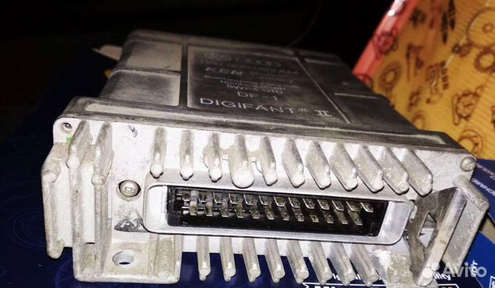 Блок эбу passat b3