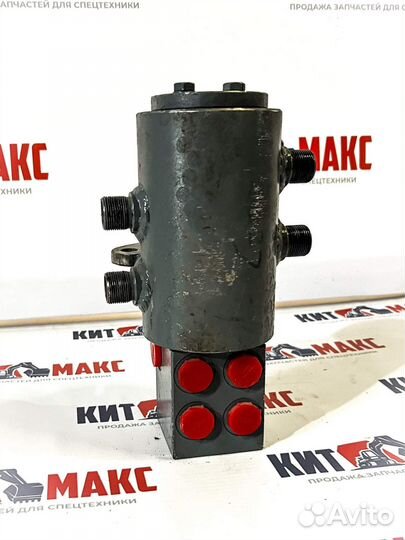 Гидрораспределитель (Поворотный штуцер) 001200050