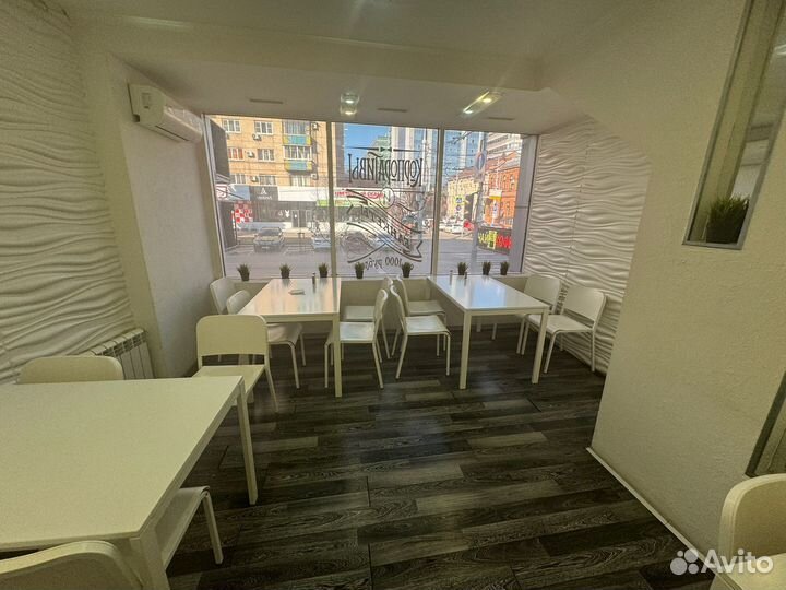 Столовая, кафе в центре. Готовый бизнес