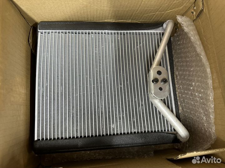 Испаритель кондиционера Mitsubishi 7810A183