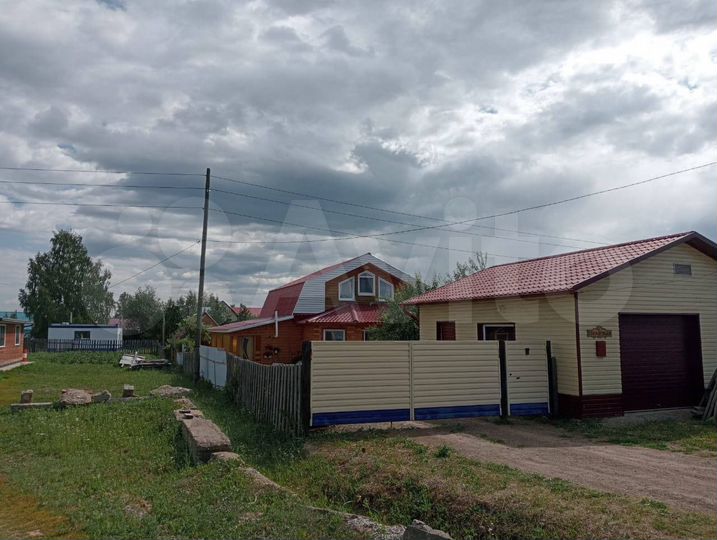 Дом 100,7 м² на участке 10 сот.