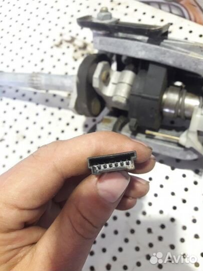 Колонка рулевая BMW 5 серия