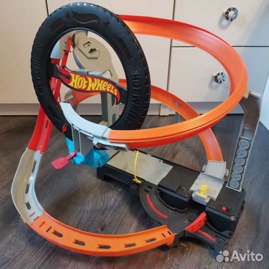 Игровой трек Hot Wheels