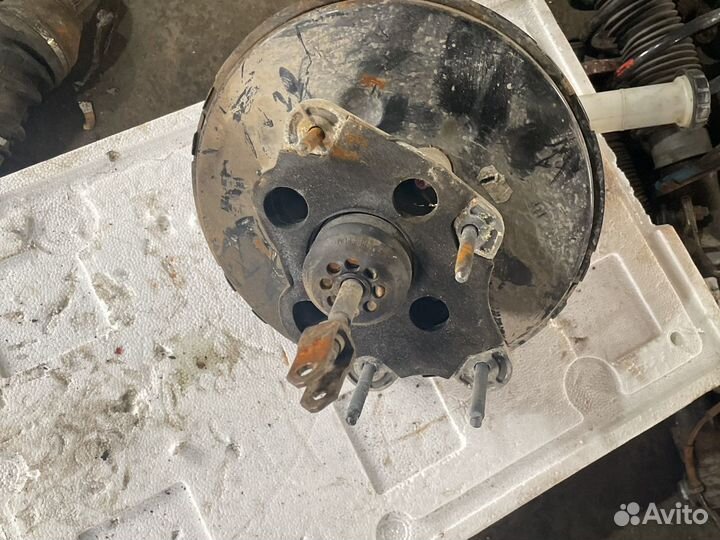 Вакуумный усилитель тормозов в сборе nissan centra