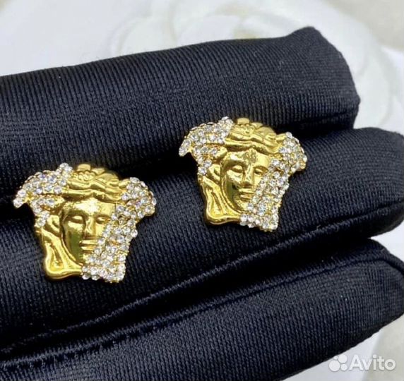 Серьги Versace