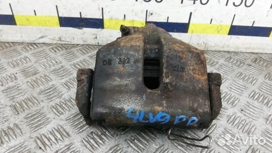 Суппорт тормозной передний правый volkswagen golf