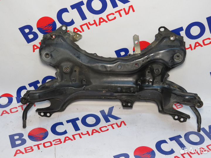 Балка поперечная Перед toyota auris NZE151H, ZRE152H