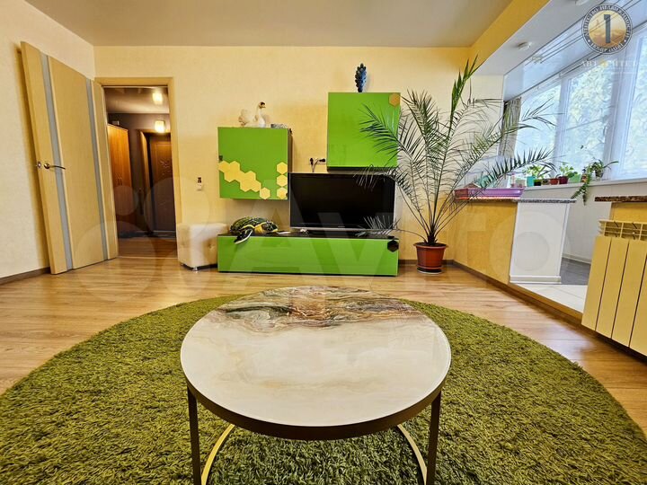 2-к. квартира, 51,4 м², 2/5 эт.