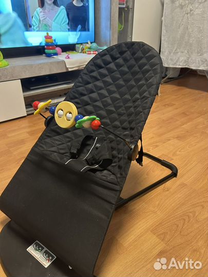 Шезлонг для новорожденных бу