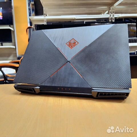 HP Omen 17,3 120гц i7 8750 12 Яд GTX 1070 - 8GB