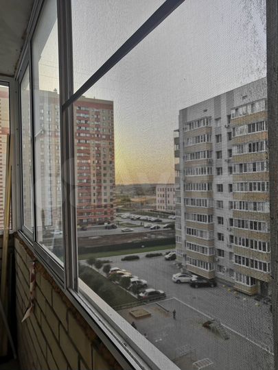 2-к. квартира, 65 м², 6/10 эт.