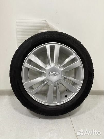 LADA Vesta, Toyo Nano Energy 3 195/55 R16