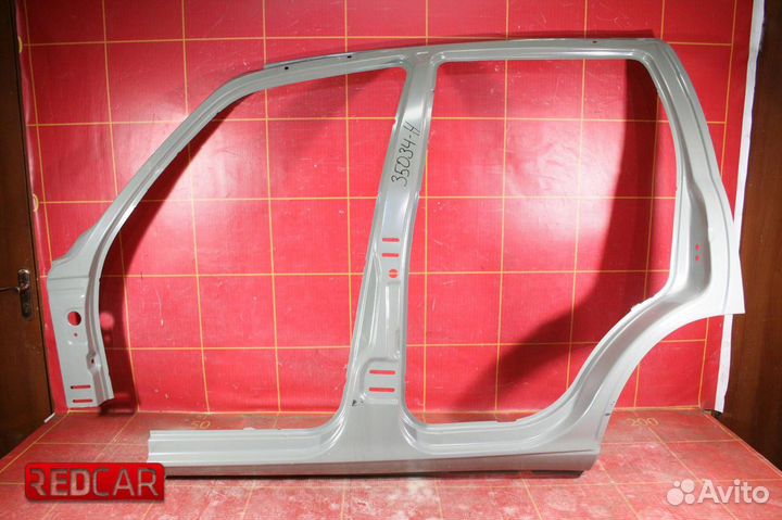 Боковина лев Chevrolet Niva (новая)