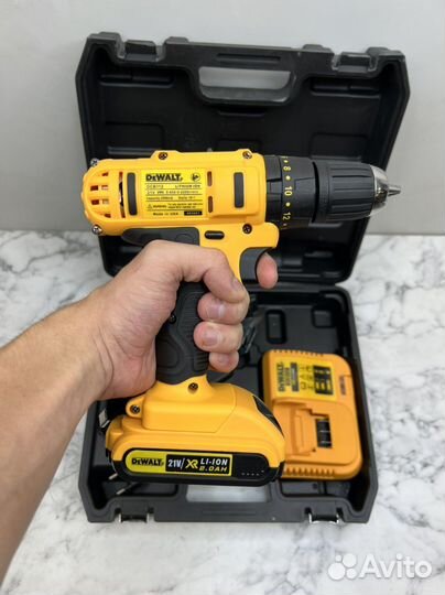 Шуруповерт 21v ударный dewalt