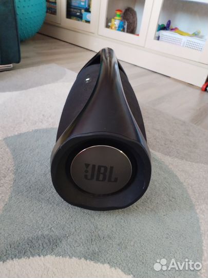 Колонка jbl boombox