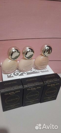 Тональный крем Guerlain с эффектом сияния