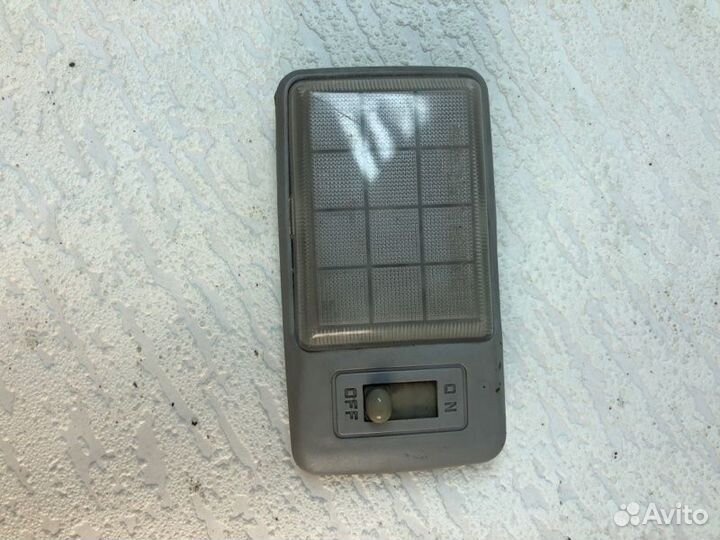 Плафон подсветки салона Honda Domani 1994