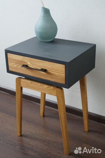 Тумба прикроватная